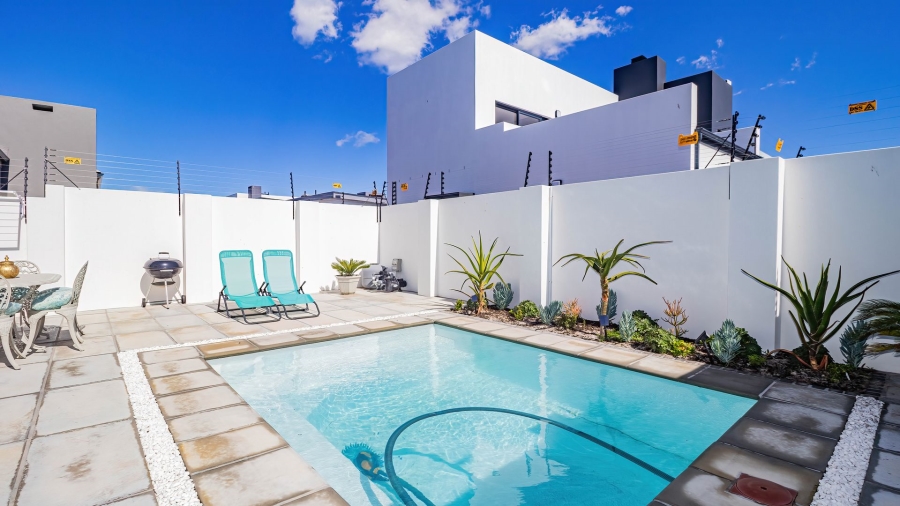 4 Bedroom Property for Sale in Sandown Western Cape